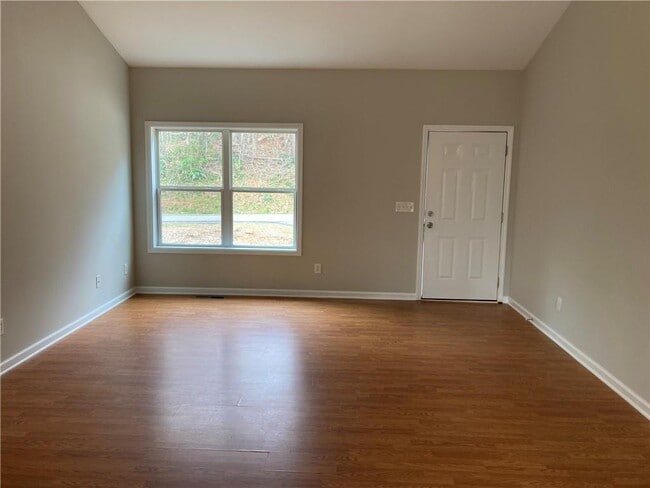 Photo - 273 Housley Dr