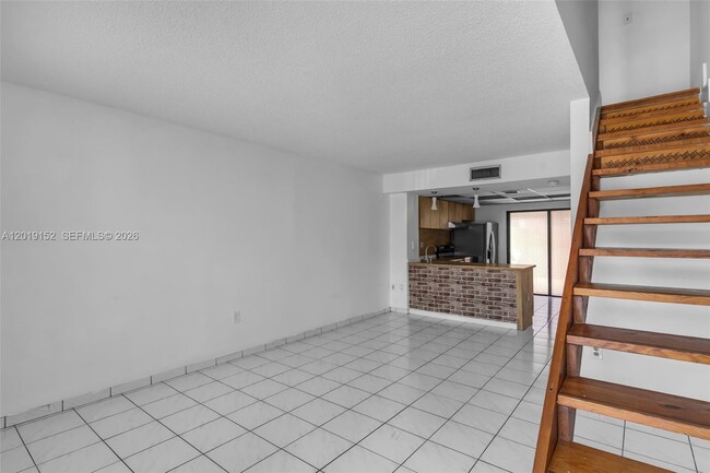Photo - 1811 SW 107th Ave