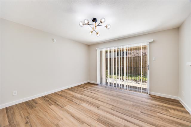 Photo - 5300 Keller Springs Rd Unidad 1067