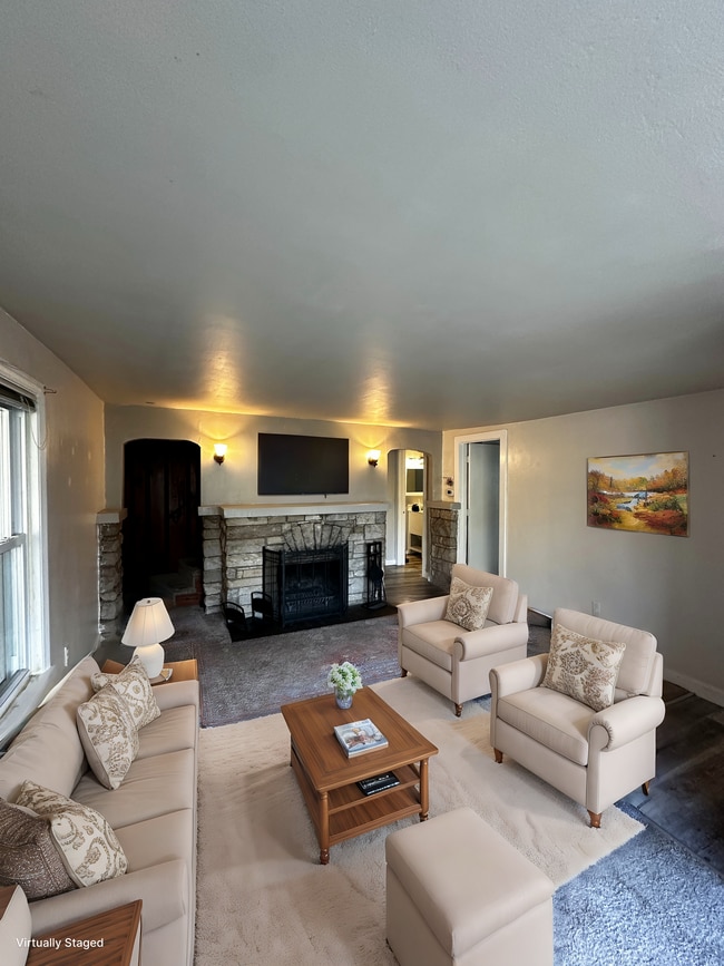 Photo - 3435 Bergman Ave