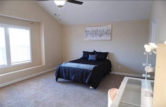 Photo - 1661 Stackhouse Dr