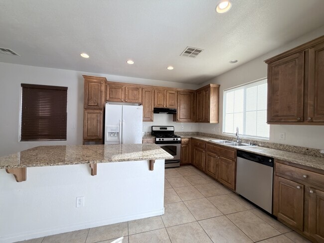 Photo - 4742 Cortina Rancho St