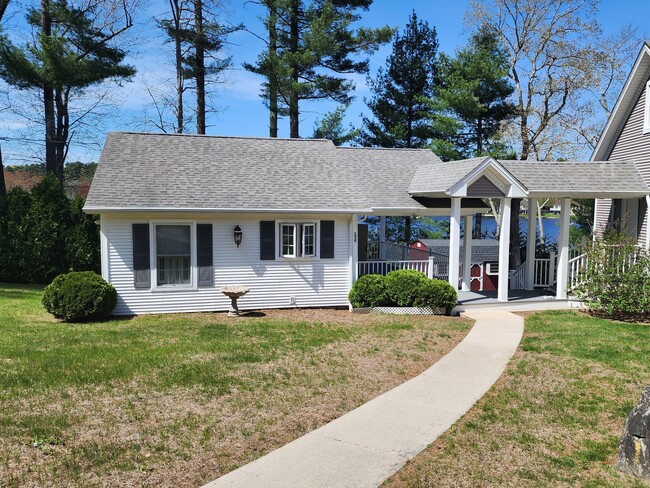 Photo - 120 Kenwood Rd House