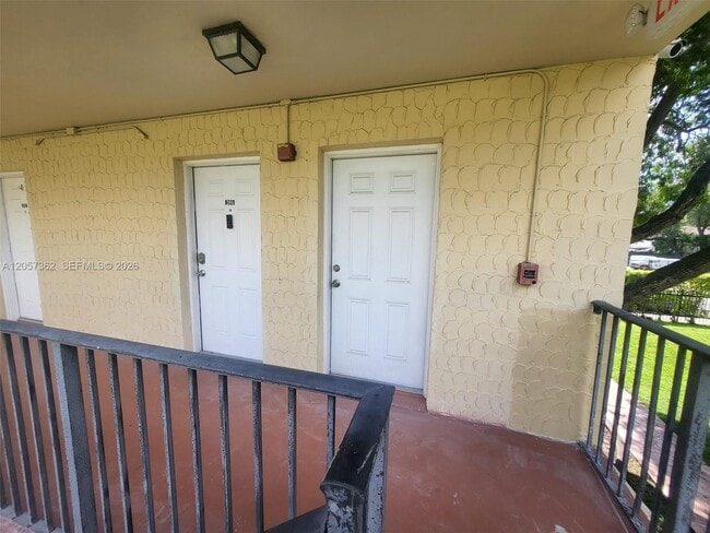 Photo - 8500 SW 109th Ave Unit 6-201