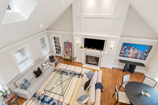 31 Mt Vernon St Unit 4