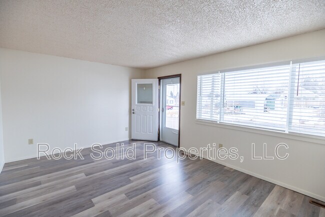 Photo - 1205 Crook Ave