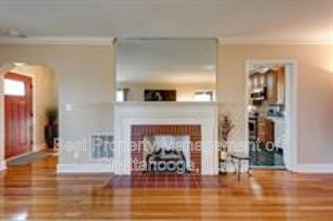 Photo - 317 Belvoir Ave