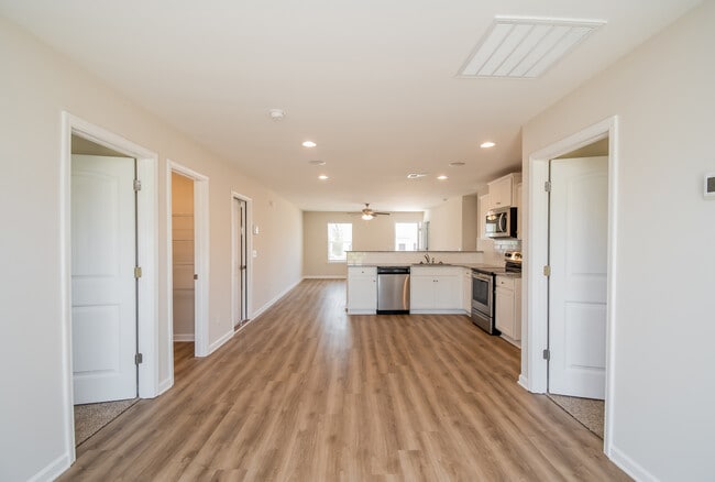 Photo - 285 Wahoo Cir