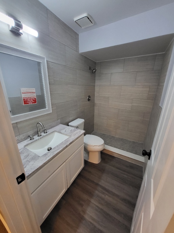 Photo - 105 Dorchester Square