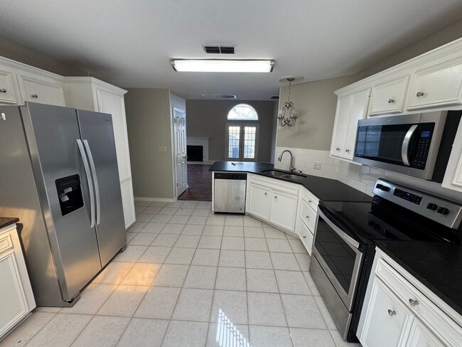 Photo - Gorgeous South Shreveport 3 Bedroom