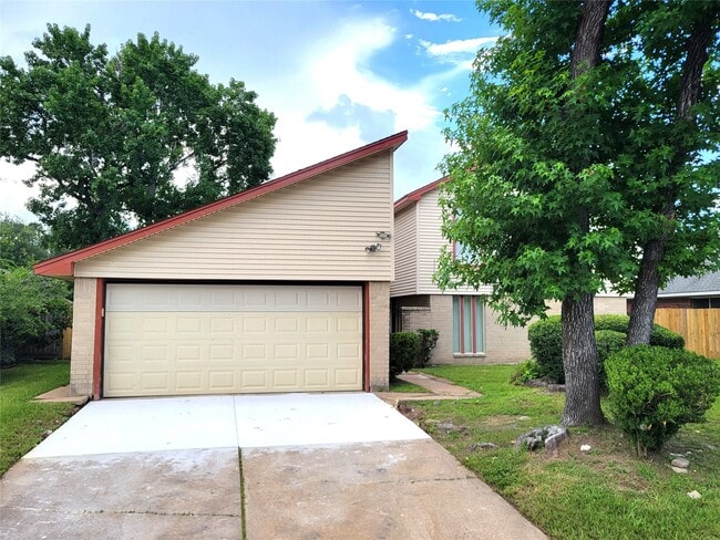 Photo - 12811 Stillington Dr
