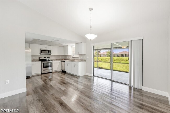 Building Photo - 19480 Poppytree Ct