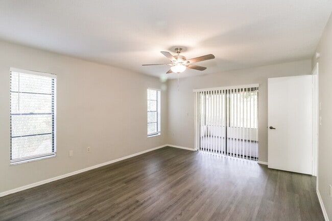 Photo - 12305 Drake Ln