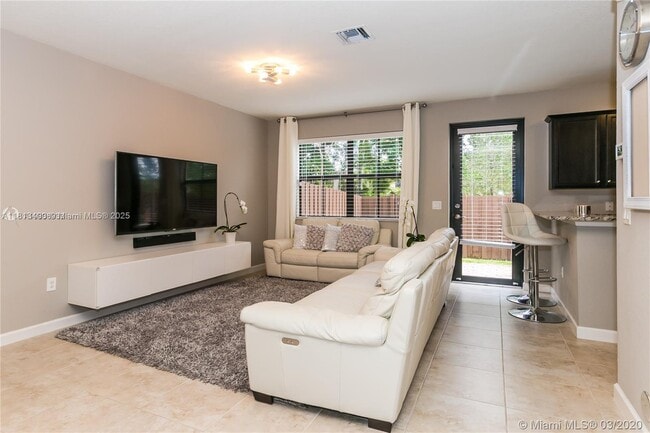 Photo - 12160 Village Pl