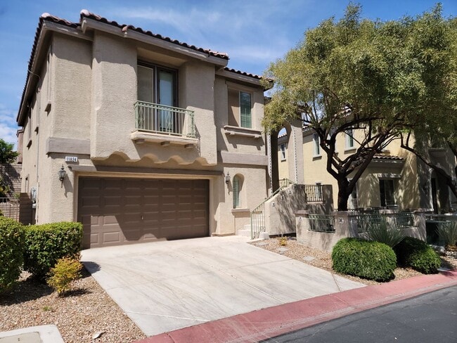Summerlin Rental - 2 Story - 3 Bedroom home - Summerlin Rental - 2 Story - 3 Bedroom home