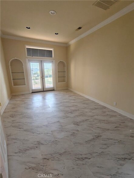 Photo - 27900 Mt Hood Way