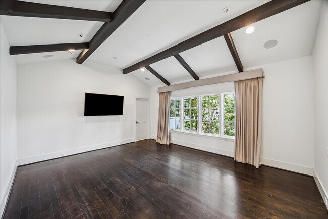 Photo - 3214 Westheimer Rd