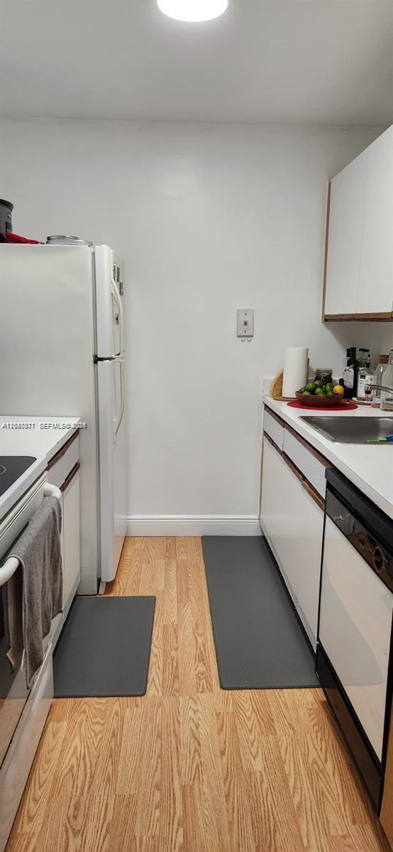 Photo - 2000 NE 135th St Unit 806