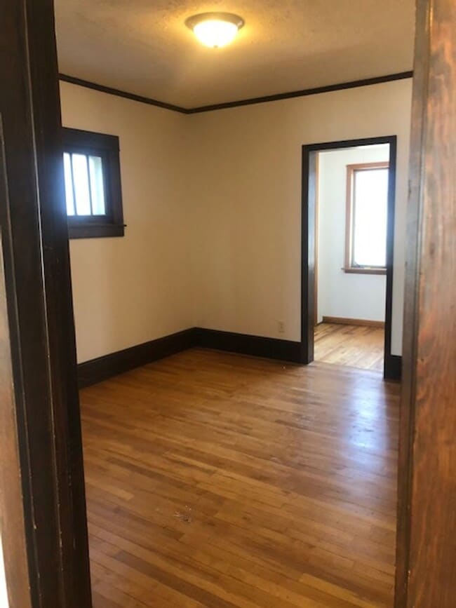 Photo - 311 N Dewey St