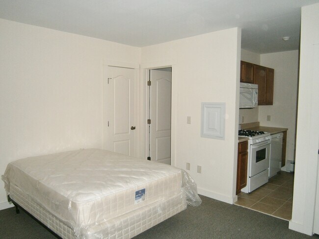Photo - 103 Highland Pl