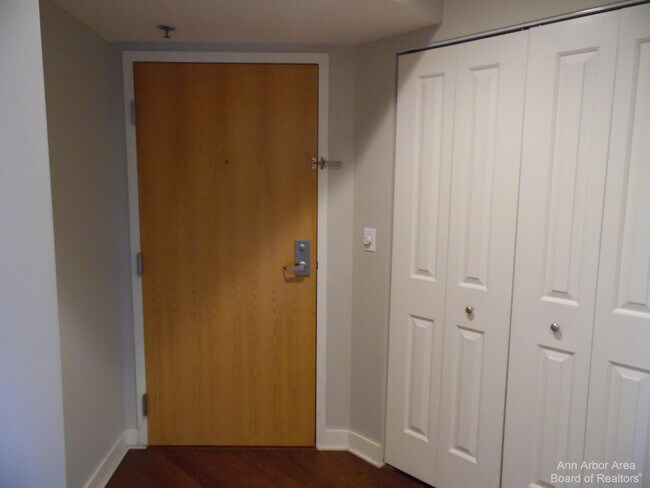 111 N Ashley St Unit 901