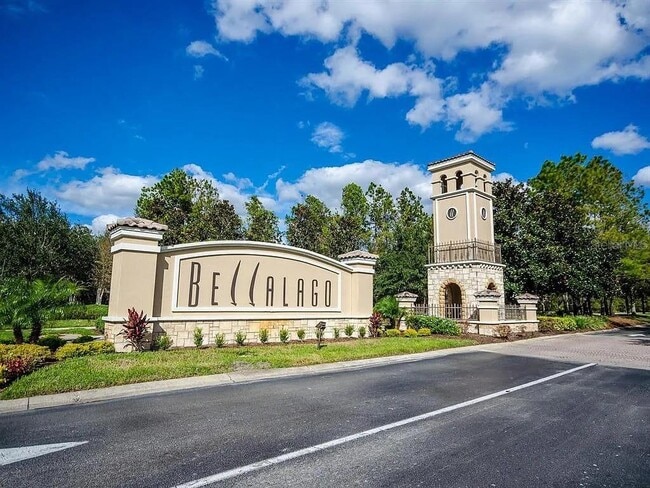 Photo - 3535 Somerset Cir