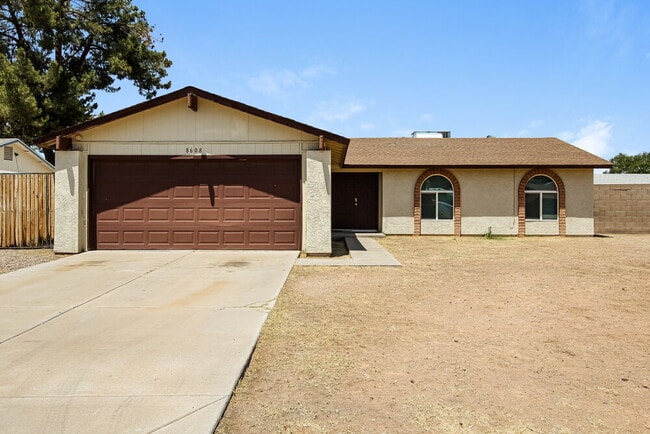 Building Photo - 8608 W Alice Ave Rental