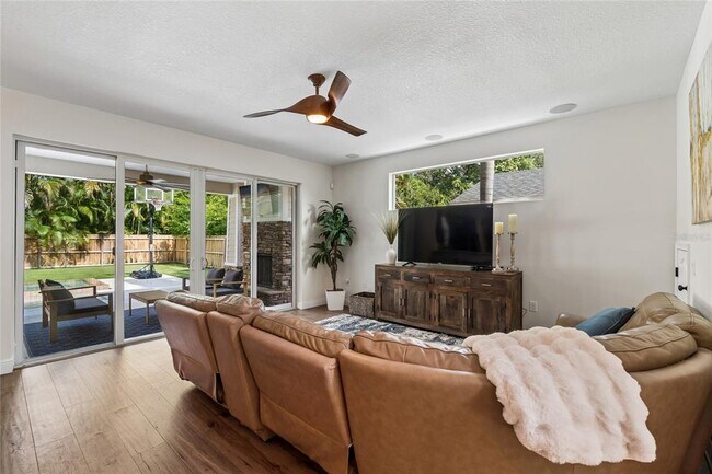 Photo - 110 S Beverly Ave