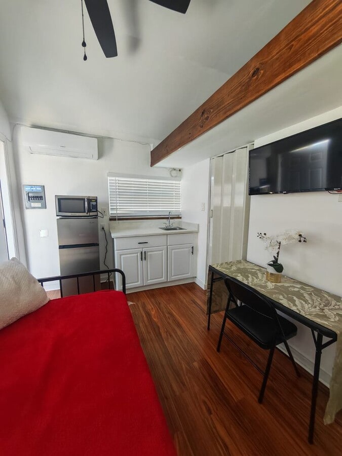 Photo - 4950-4913 13th Ave N Unit A