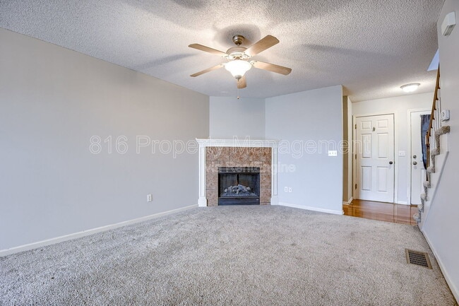 Photo - 5526 N Broadway