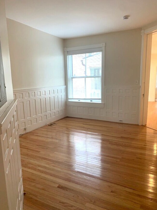 Photo - 1303 W 13th St