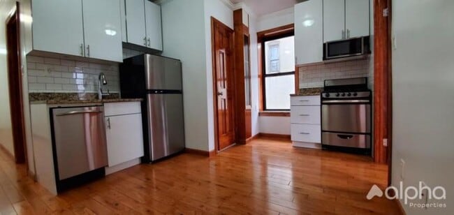 Building Photo - 2 bedroom in NEW YORK NY 10029 Unit 29 Rental