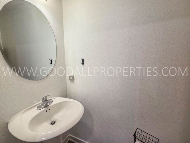 Photo - Bright & Spacious 1.5-Story 3 Beds, 2.5 Bath Home in Waukee Schools