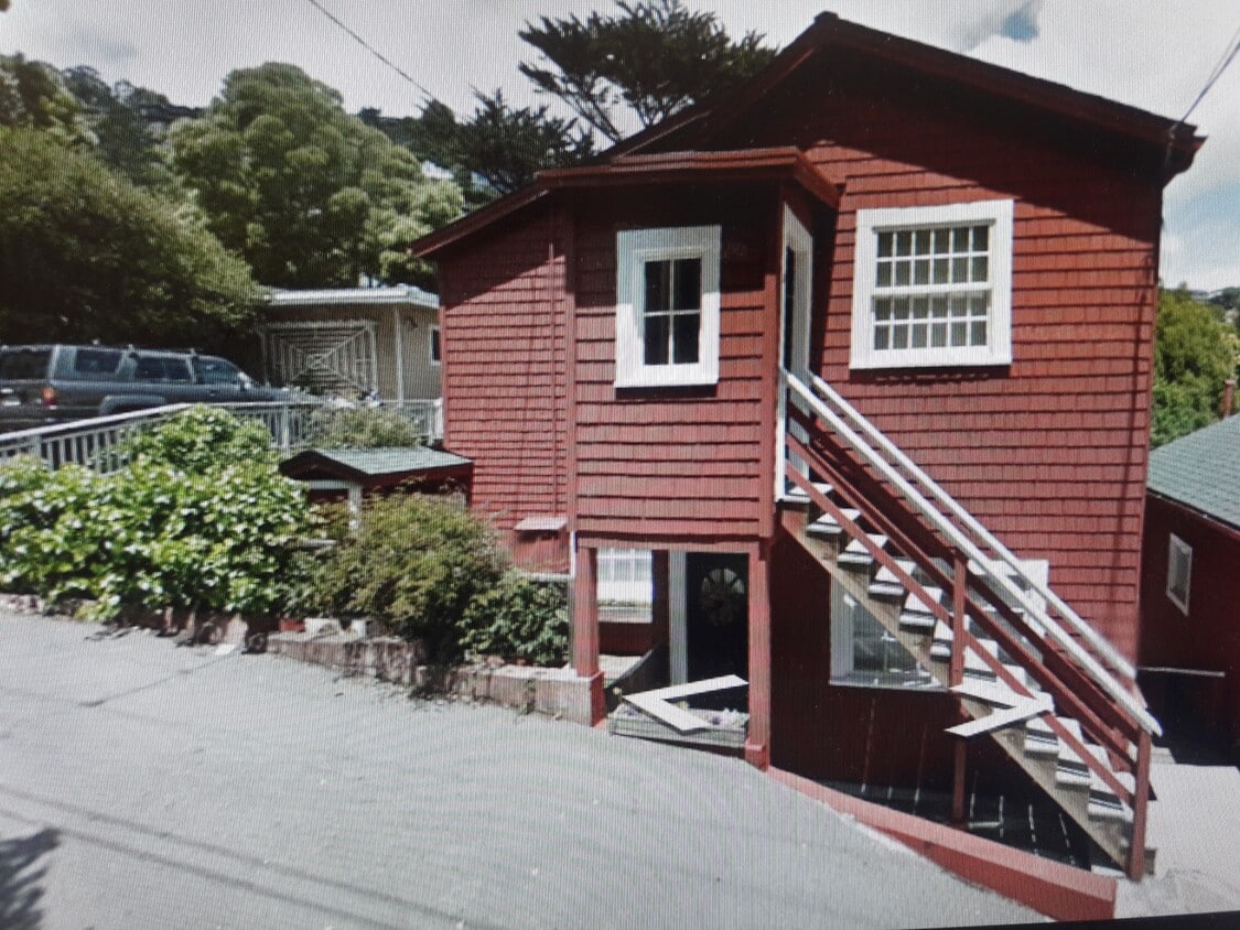 Photo - 16 Crescent Ave (Sausalito, CA)