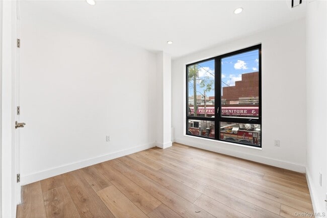 Photo - 901 60th St Unit 3A