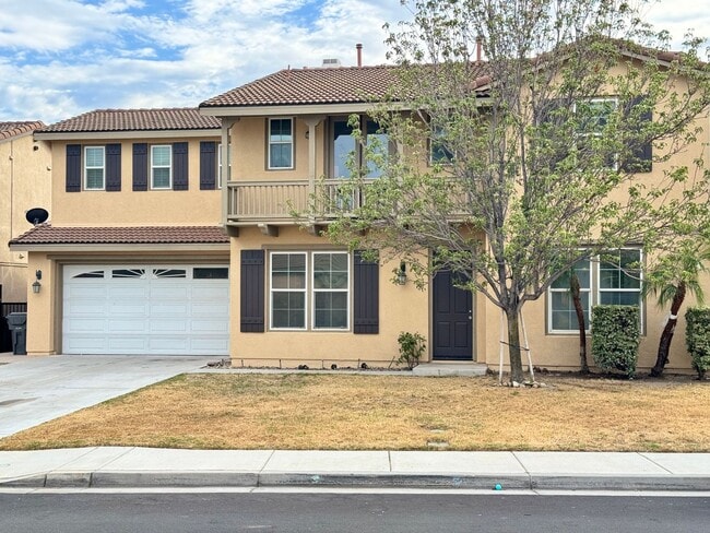 Photo - Spacious 6-Bedroom Estate in the Heart of Eastvale