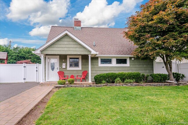 Building Photo - 5 Stonecutter Rd