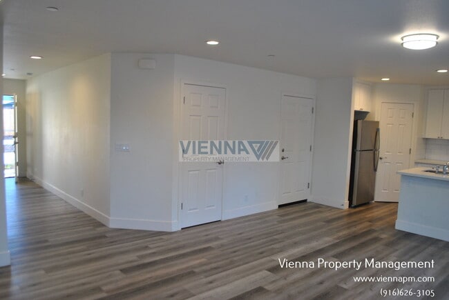 Photo - 4830 Morgera Ln