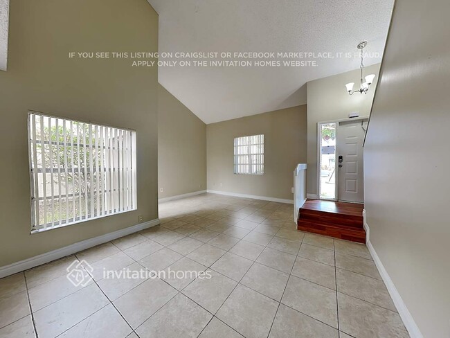 Photo - 14075 Langley Pl