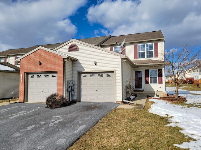 Photo - 2127 Penn St