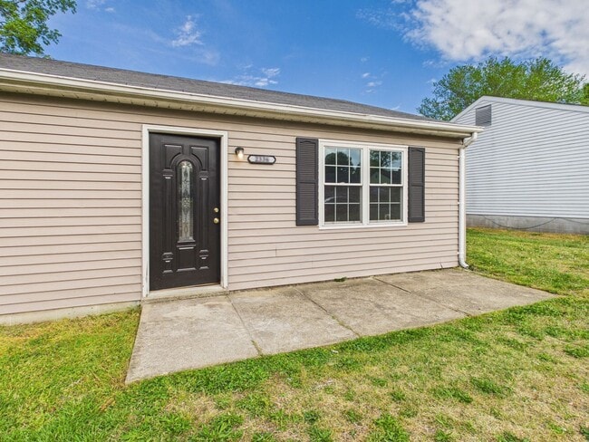 Photo - 2336 Sara Ln