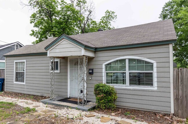 Photo - 120 Nelson Ave
