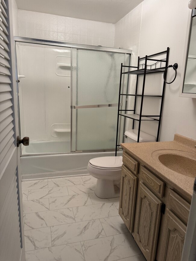 Photo - 304 E Mefford St Unit 304A E Mefford St