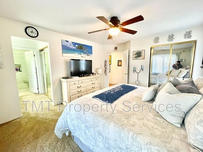 Photo - 9424 Blackswain Pl