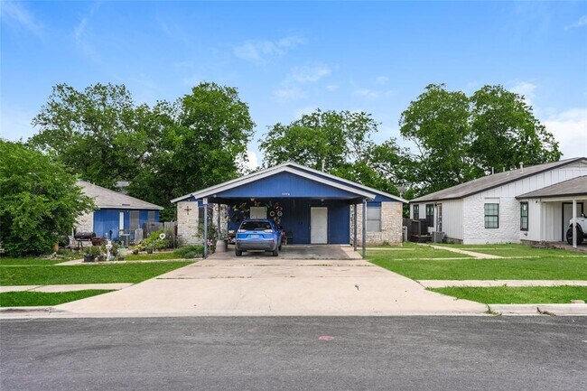 Building Photo - 6801 Stonleigh Pl