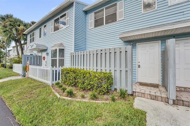 Photo - 35 SW 3rd St