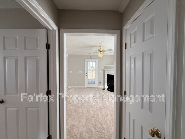 Photo - 2508 Lilymount Dr