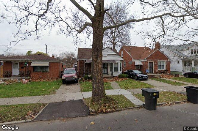 Photo - 6843 Woodmont Ave