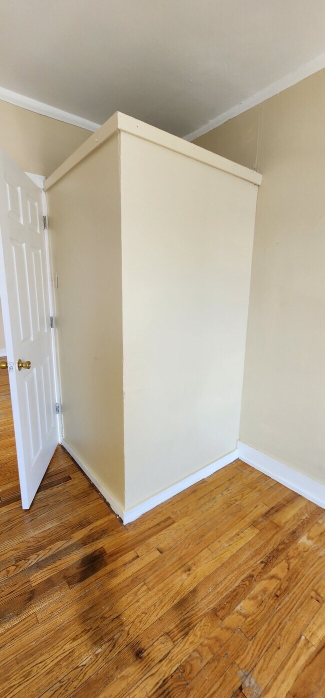 Photo - 15-17-17 Kenneth St Unit B2