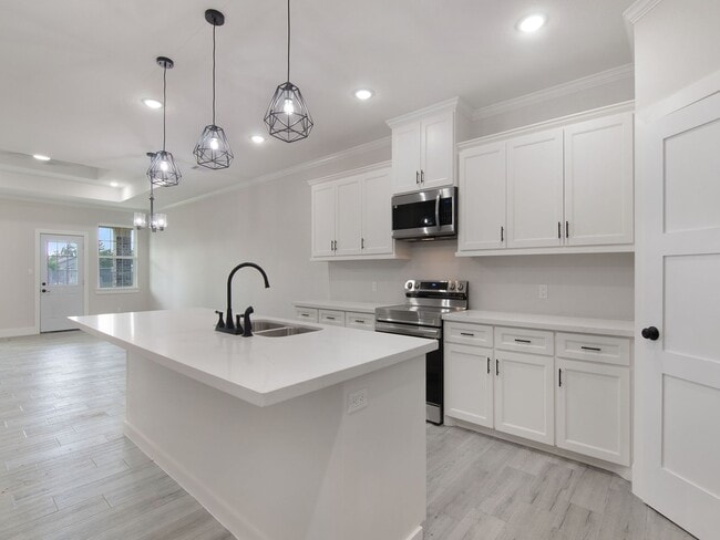 Photo - 415 County Rd 5102J